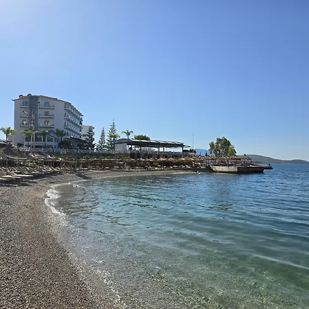 Panorama View Lägenhet Sarandë